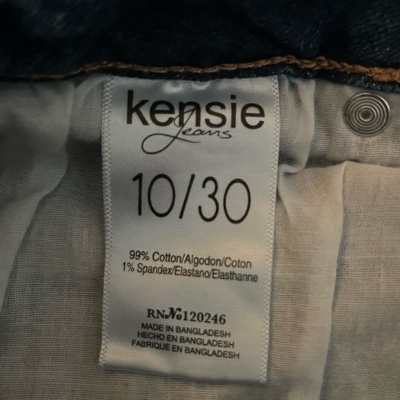 Kensie Distressed Cuffed Blue Denim Shorts - Picture 3 of 4